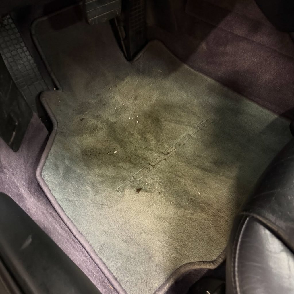 tapis porche av